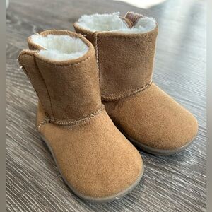 Toddler Size 2 Suede Boots